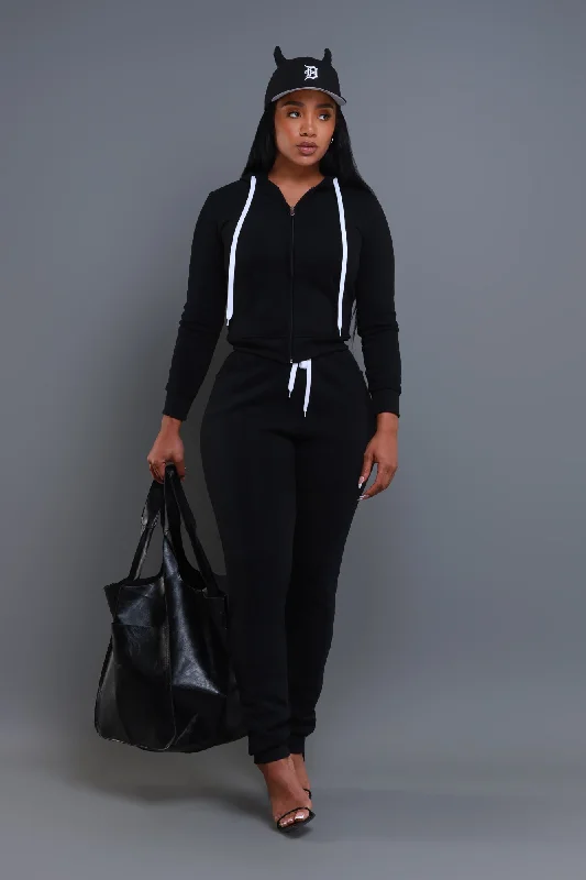 like-that-jogger-set-black