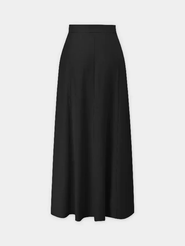 a-line-seamed-skirt-black