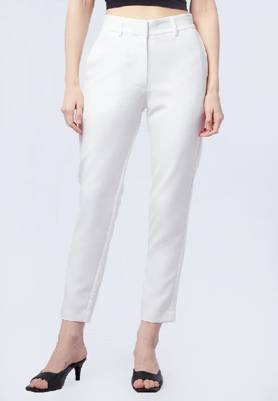 basic-tapered-fit-trousers-24a048-off-white