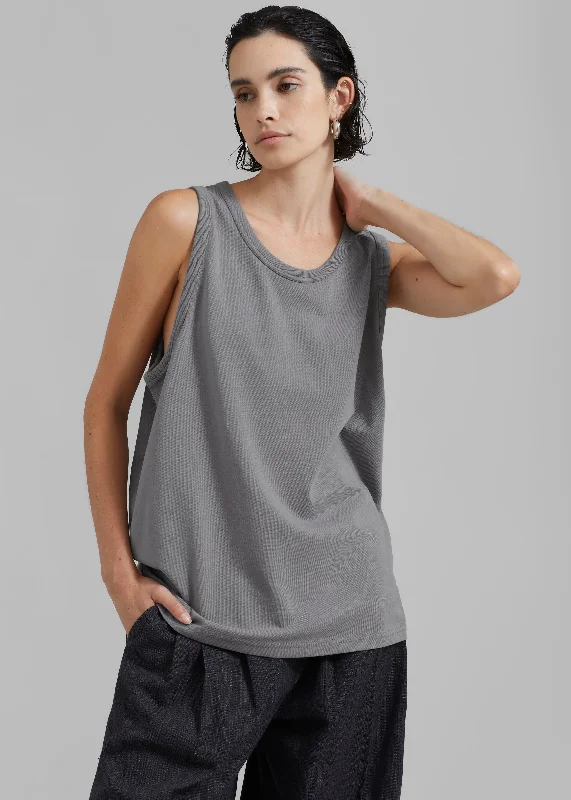 briston-boxy-tank-grey