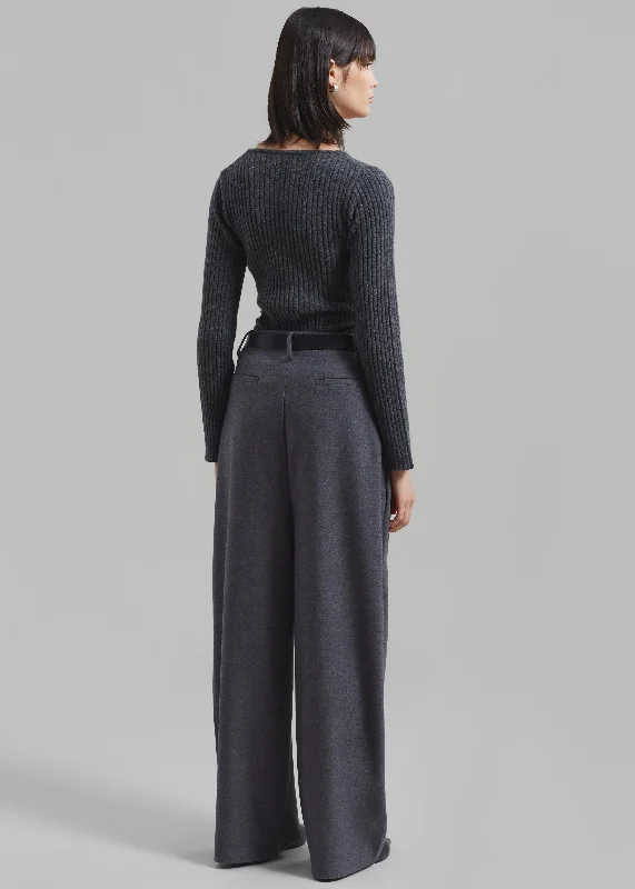 cora-ribbed-sweater-charcoal