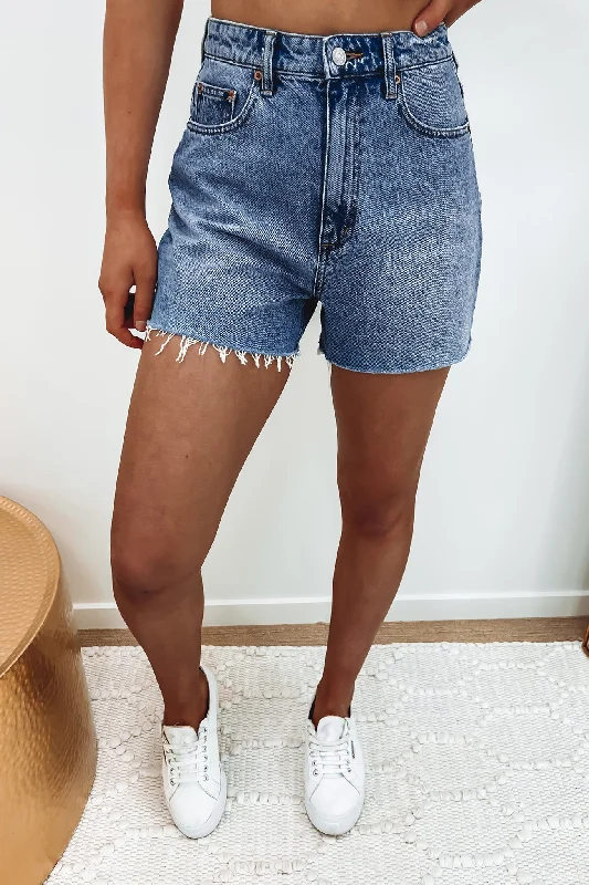 High Relaxed Short Blue Expectation