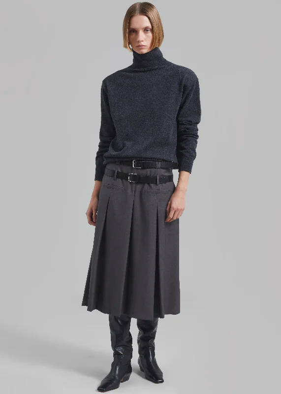 ines-thin-padded-turtleneck-charcoal