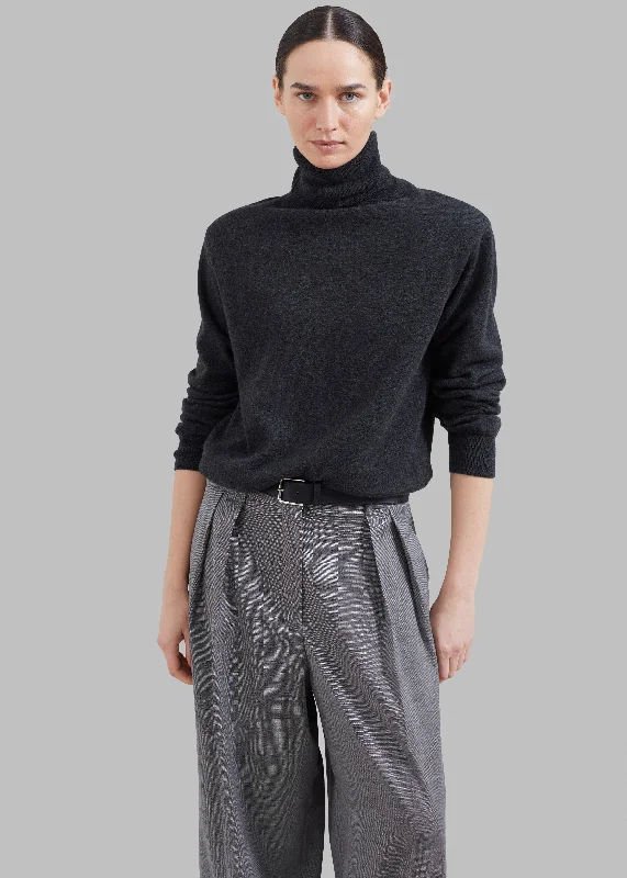 ines-thin-padded-turtleneck-charcoal