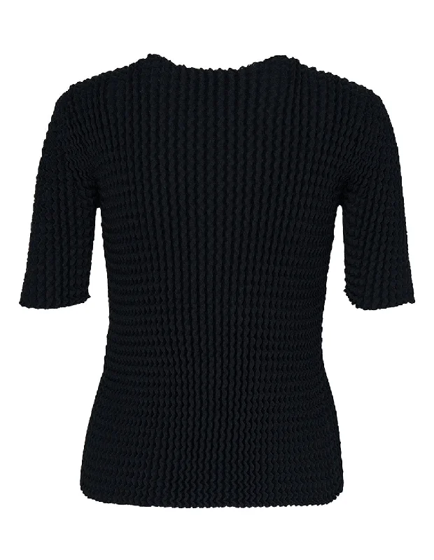 issey-miyake-spongy-bk-46-sweater-sweaters-600045036blk