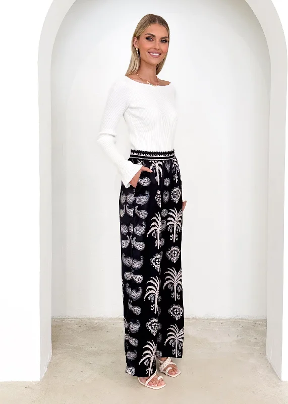 oltoe-pants-black-abstract