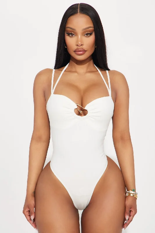 on-a-girls-trip-bodysuit-ivory