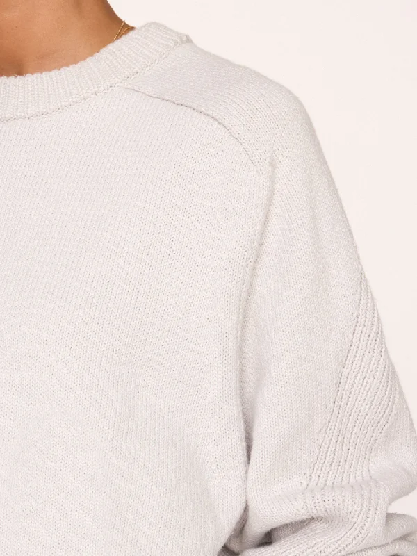 pele-knit-sweatshirt-dove-grey