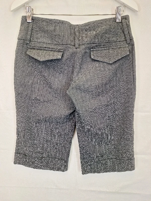 portmans-vintage-knee-length-shorts-size-8-b035-212-gy