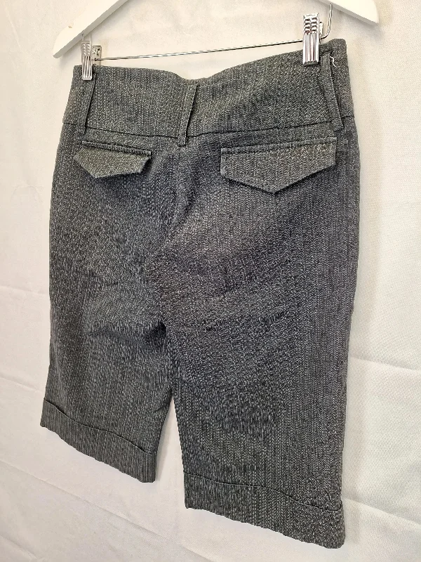 portmans-vintage-knee-length-shorts-size-8-b035-212-gy