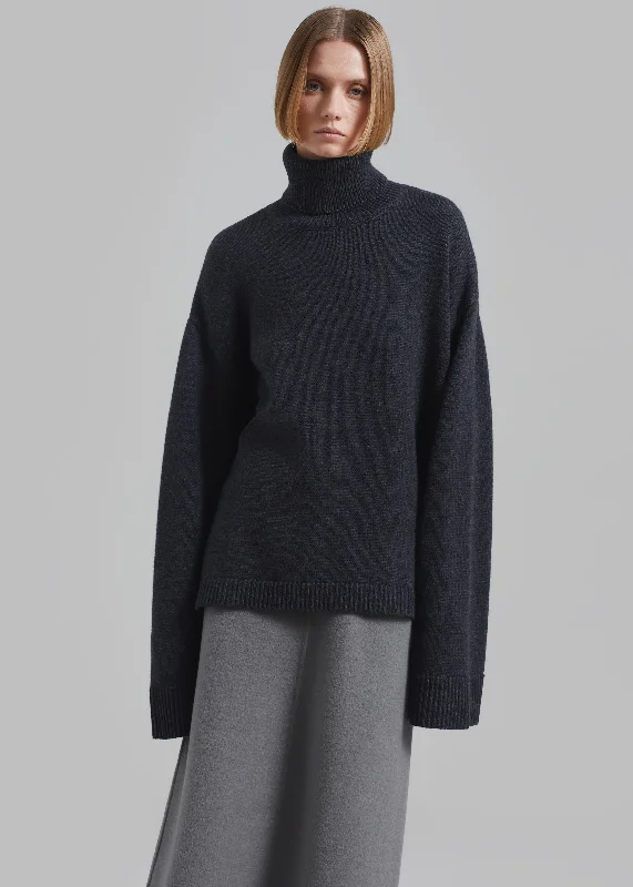 rhea-trapeze-turtleneck-charcoal