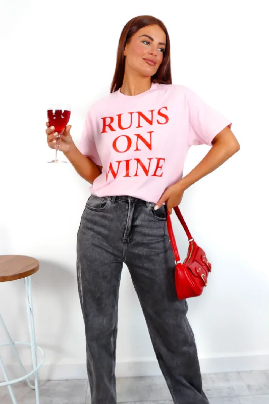 runs-on-wine-pink-red-graphic-t-shirt