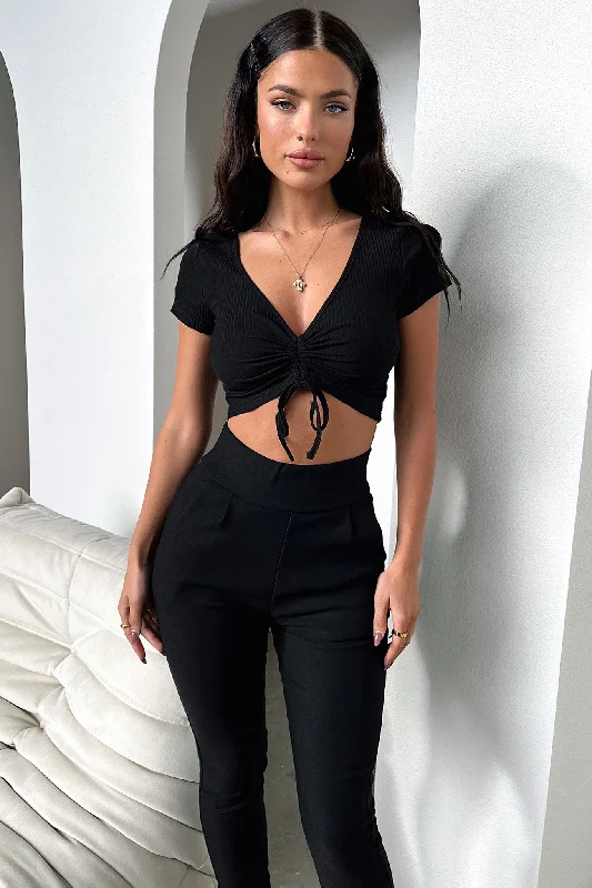 santana-short-sleeve-crop-black-1