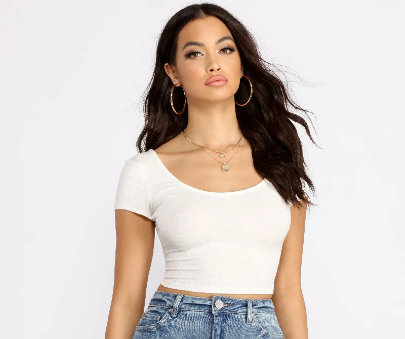 sassy-strappy-back-cropped-tee-060020421100