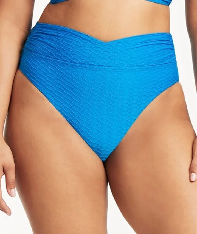 Sea Level Honeycomb Wrap High Waisted Brief - Capri