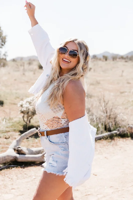 sun-up-in-the-saddle-white-fringe-hem-denim-jacket