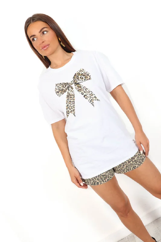 the-more-you-bow-leopard-print-graphic-t-shirt