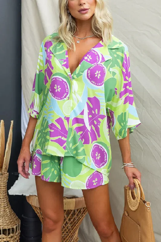 viva-la-travel-unique-print-loose-button-shirt-and-elastic-waist-shorts-set